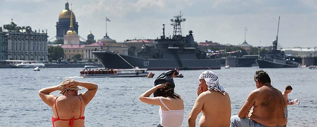 Синоптики Санкт-Петербурга предупреждают об аномальной жаре до конца недели