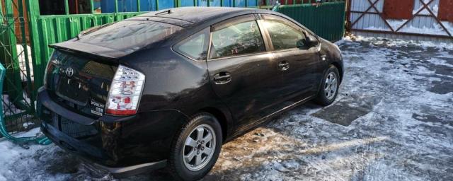 На таможне во Владивостоке задержали радиоактивный автомобиль из Японии