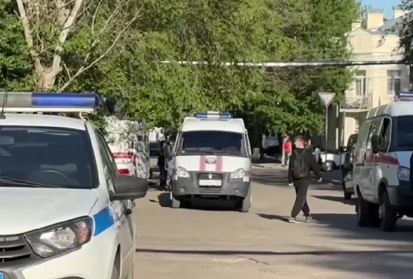 Один человек погиб при взрыве гранаты в жилом доме в Саратове