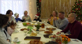 Глава городского округа Пушкинский Максим Красноцветов встретился с многодетными семьями участников СВО