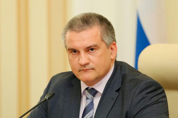Аксенов запретил капитальное строительство в Крыму до 2018 года