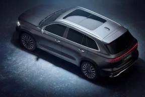 Первая «Волга» ушла в народ: новый K50 уже на учете у частника — продажи стартуют летом, а машина уже ездит