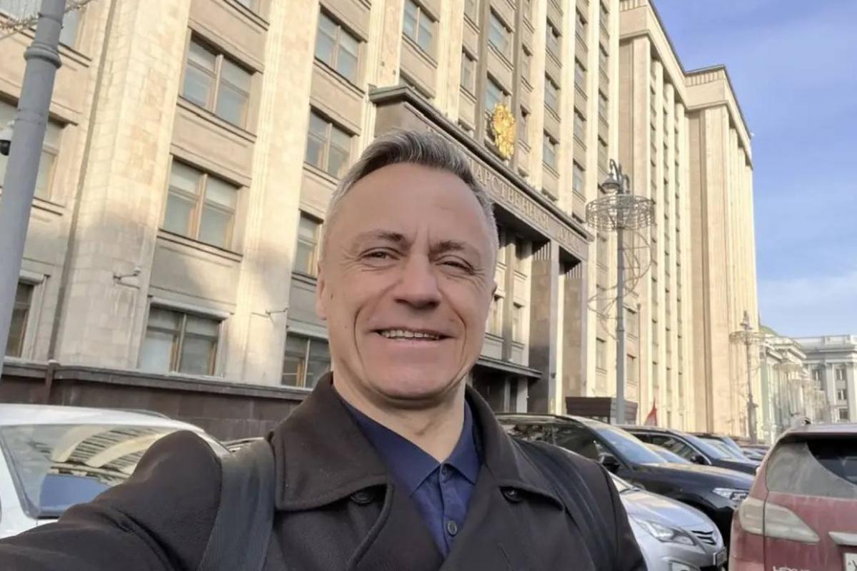 Цена одного поста: как депутат Самокиш оскорбил Чака Норриса и подставил «Единую Россию» перед выборами