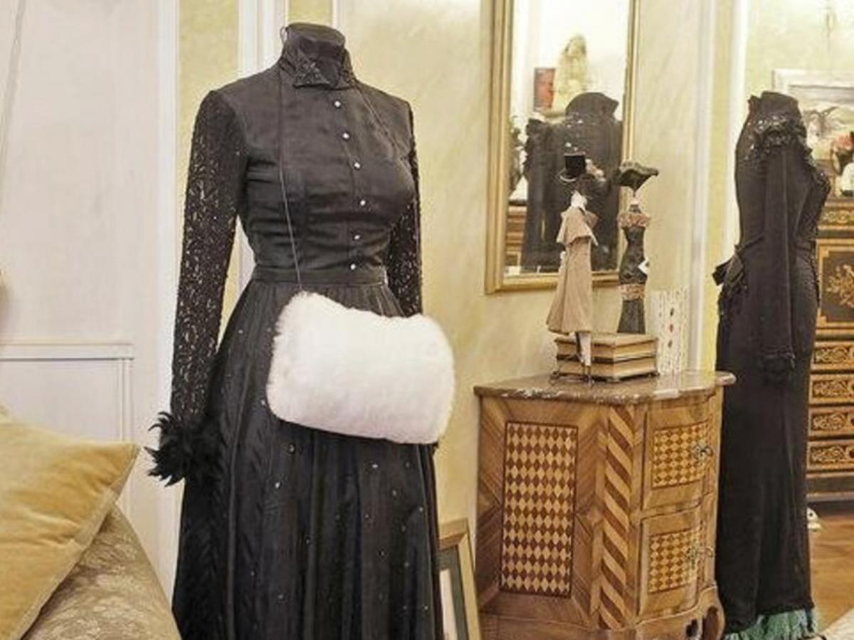 Выставку одежды Людмилы Гурченко привезли в Ханты-Мансийск