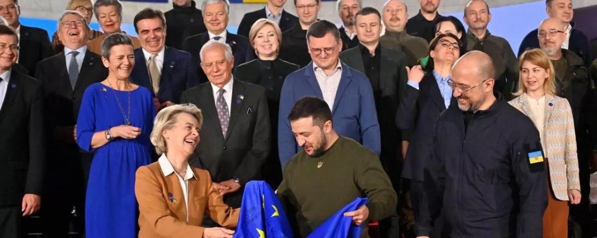 Политик Филиппо подверг критике фотографию смеющихся Зеленского и фон дер Ляйен в Киеве