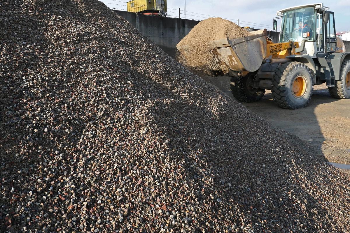 Эксперт рассказал, когда лучше покупать стойматериалы