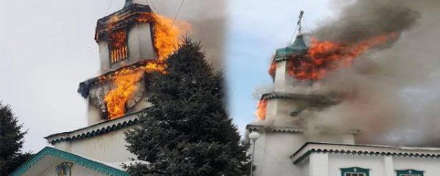 В селе в Казахстане сгорел 140-летний православный храм