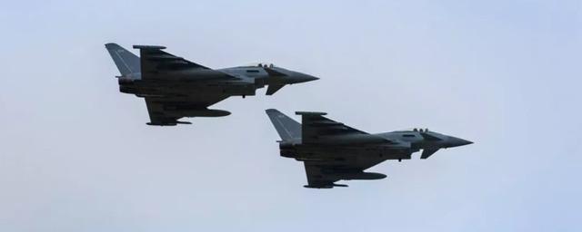 Британский премьер Сунак заявил о нецелесообразности передачи ВСУ истребителей