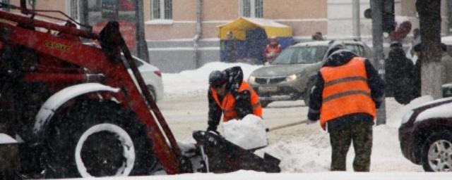 За ночь из Рязани вывезли свыше трех тысяч кубометров снега