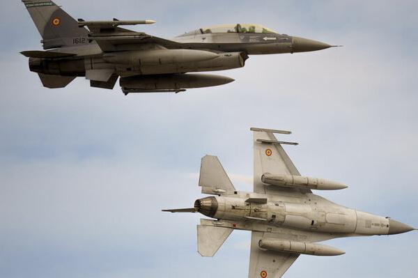 Расмуссен: Дания разрешит Киеву атаковать F-16 цели в России (страна-террорист)