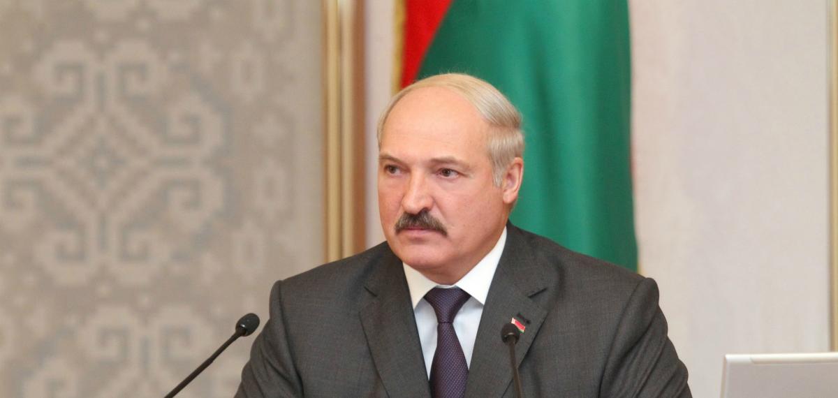 Лукашенко осудил гибель людей во время беспорядков в Вашингтоне