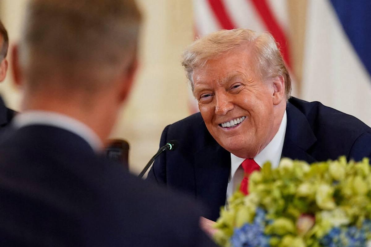 Администрация Трампа разработает многоуровневую стратегию в отношении СВО