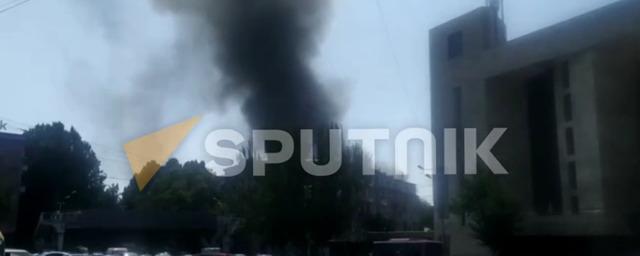 МЧС Армении: на оптовом рынке «Сурмалу» в Ереване произошел взрыв