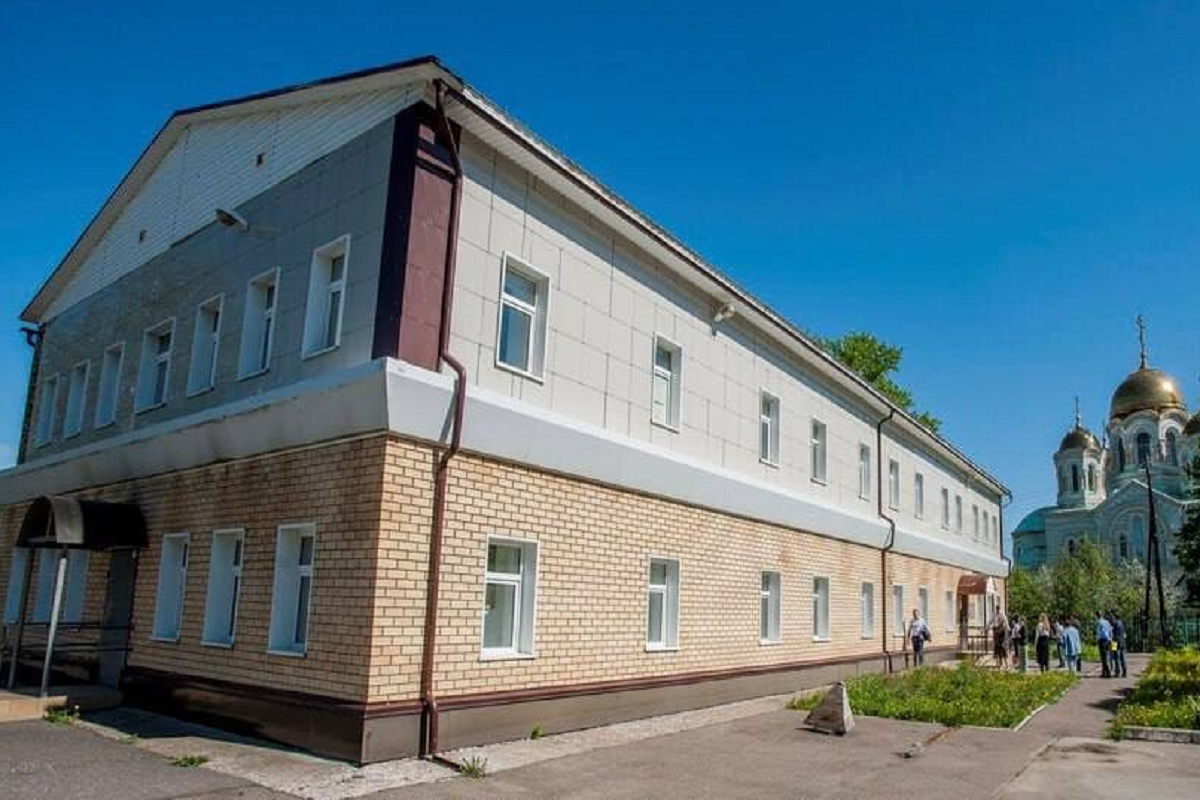 Здание школы в Култаево признали аварийным