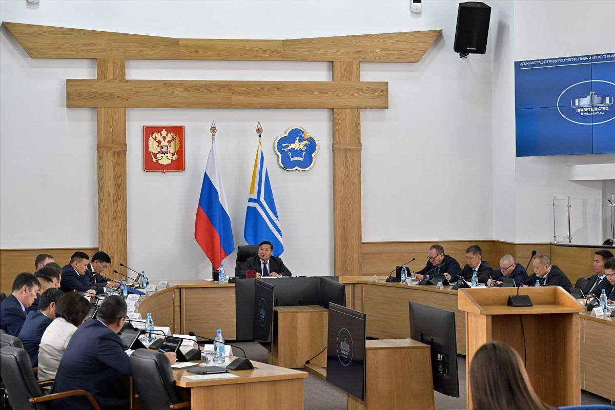 Вслед за Владимиром Путиным: в Туве ввели дополнительные ограничения на продажу энергетиков