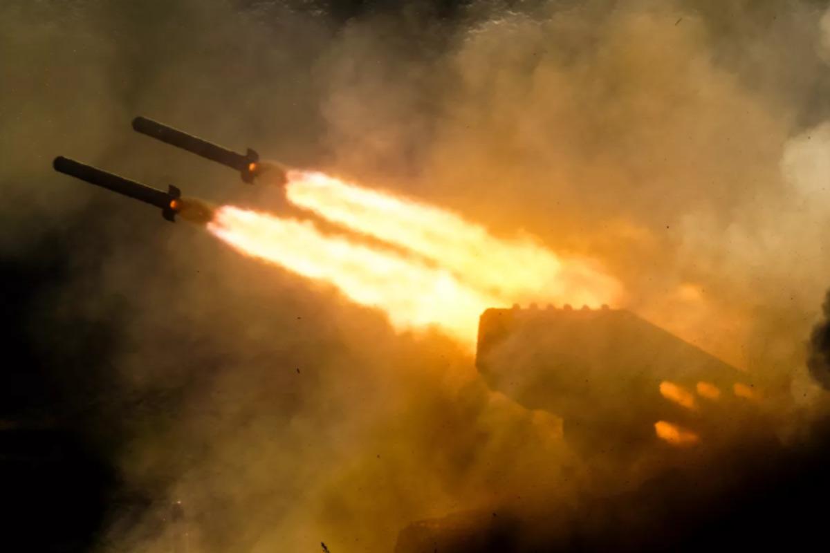 Под Купянском ВС России нанесли несколько ударов по опорным пунктам украинских боевиков