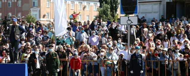 В Омске прошел парад в честь 75-й годовщины Победы в ВОВ