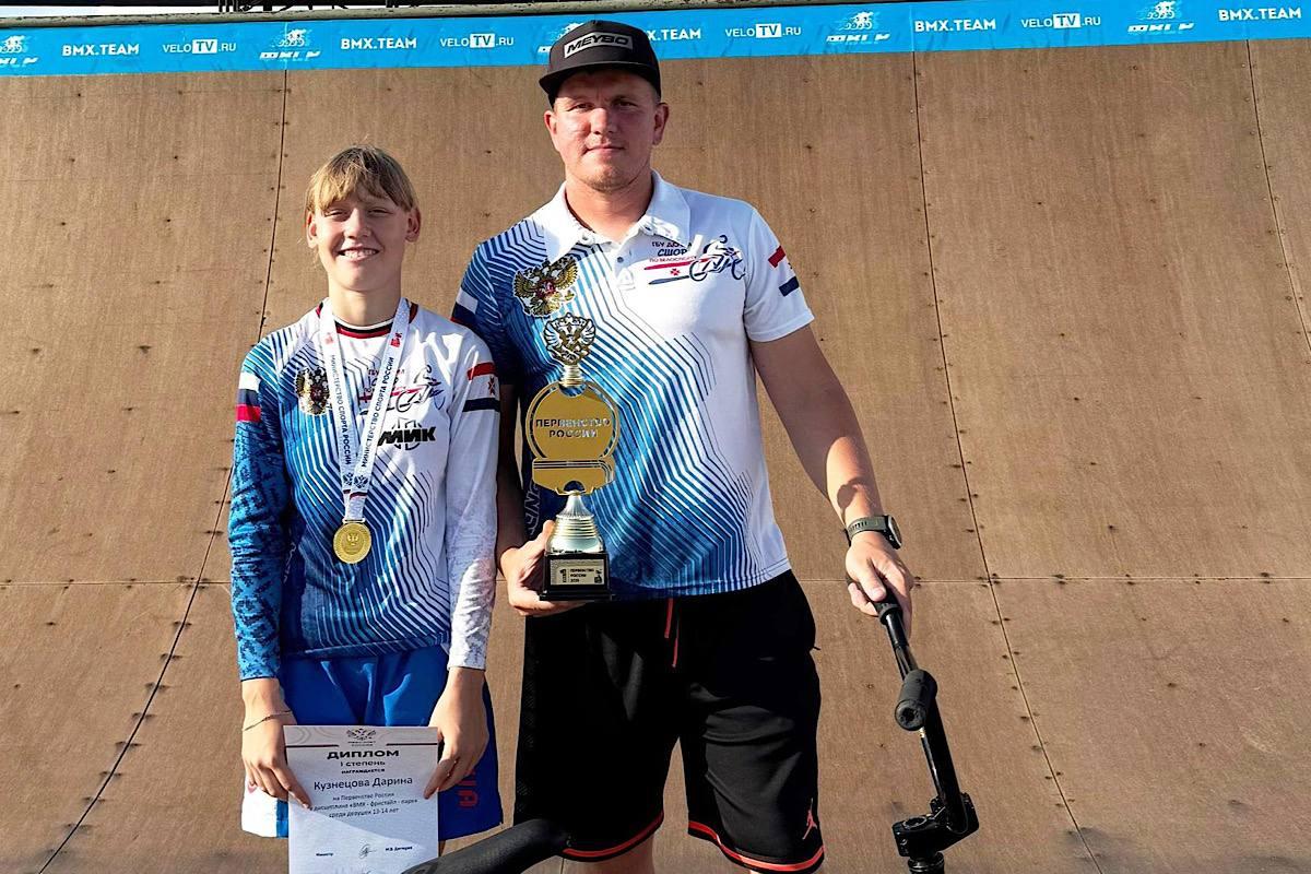 Дарина Кузнецова триумфально победила на первенстве России по велоспорту, прославив Мордовию