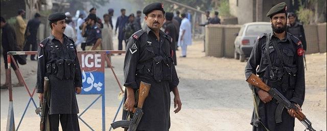В Пакистане при взрыве у полицейского офиса погибли пять человек
