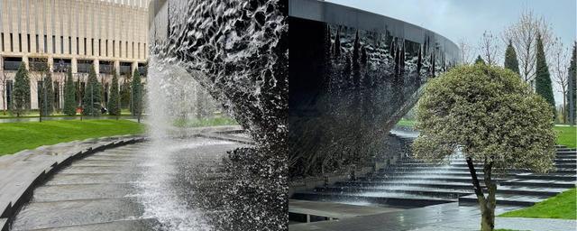 В краснодарском парке заработал фонтан «Инфинити»
