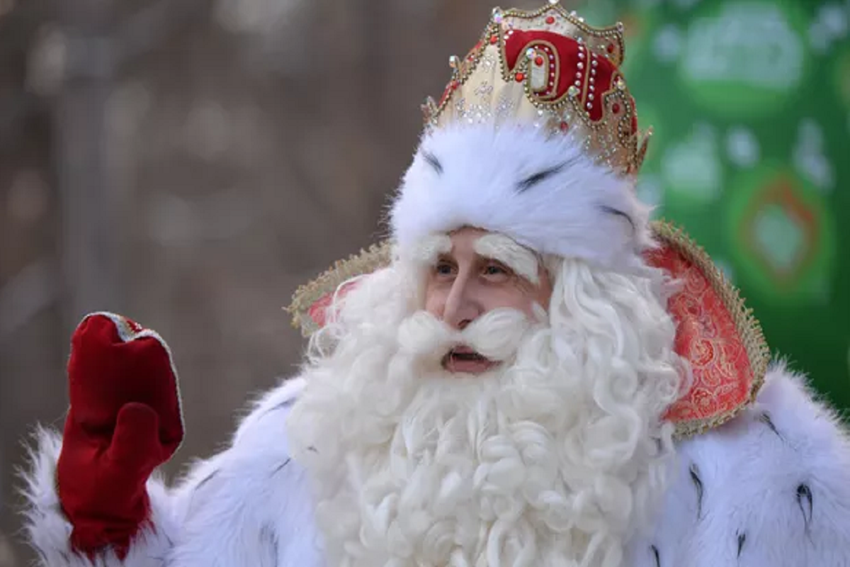 Дед Мороз из Великого Устюга опроверг слухи о переезде в Воркуту