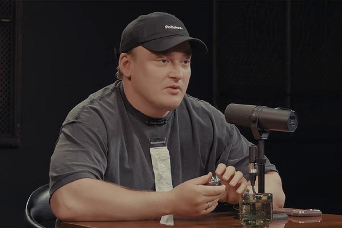 Чемпион КВН Алексей Шальнов назвал главную юмористическую игру страны устаревшей