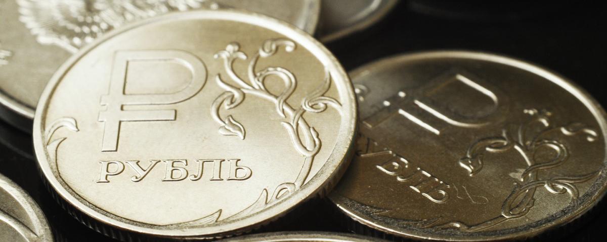 Комиссии банков для управляющих компаний за оплату по СБП снизились вдвое до 0,2%