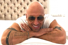 Дмитрий Нагиев травмировался,  демонстрируя свою пластичность студентам в Дубае