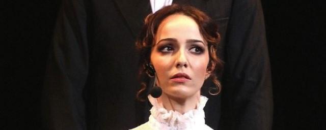 Актриса Валерия Ланская заявила, что сменит несколько свадебных платьев во время церемонии