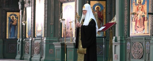 Патриарх Кирилл привился от COVID-19