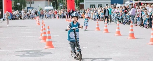 В Раменском провели детский забег на беговелах и самокатах