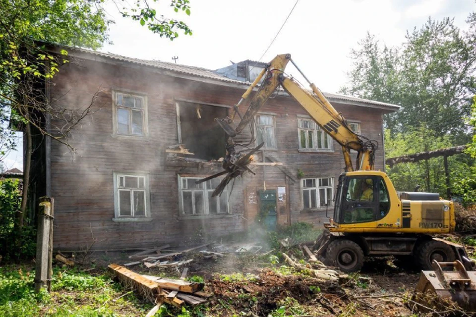 В Кирове на этот год запланировали снос 23 аварийных зданий