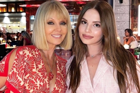 Невестка Валерии Лиана Шульгина поделилась редкими кадрами с сыном