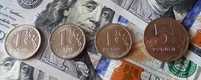 Курс доллара вырос до 80 рублей впервые с 3 ноября 2020 года