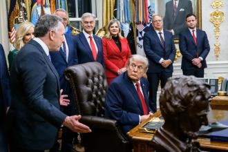 Трамп лично возьмется за Украину: встреча с Зеленским назначена на вторник