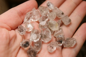 Россия увеличила экспорт алмазов в Индию в январе 2024 года