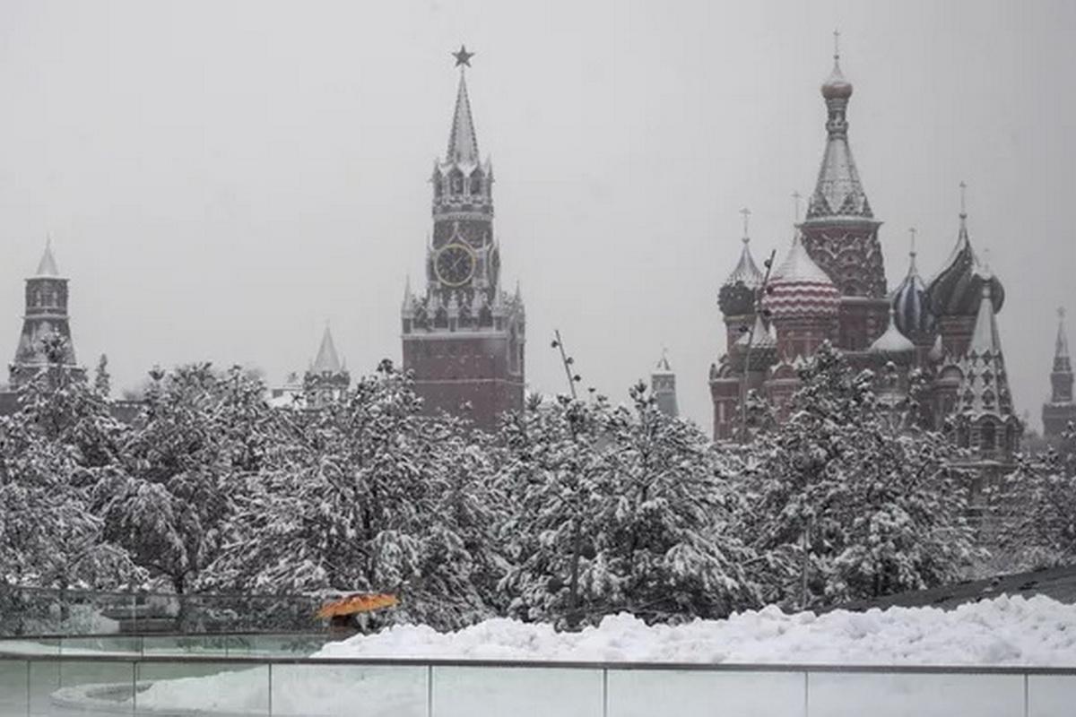 Чек-лист для снежного апокалипсиса. Россиянам предрекли суровую и необычную зиму. Как к ней подготовиться