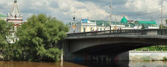 В Омске Юбилейный мост перекроют в начале октября для ремонта