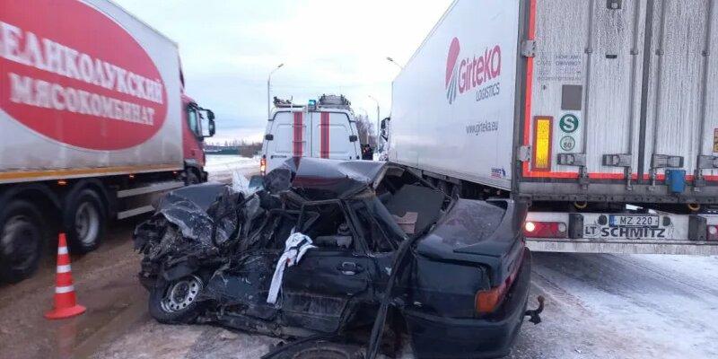 Два крупных ДТП произошло в Подмосковье из-за снегопада