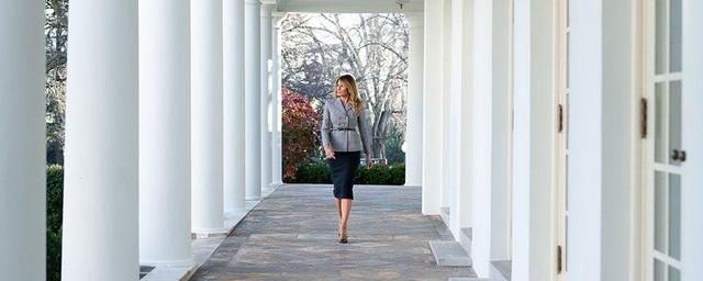 В нарушение традиции Меланья Трамп не пригласила жену Байдена в Белый дом