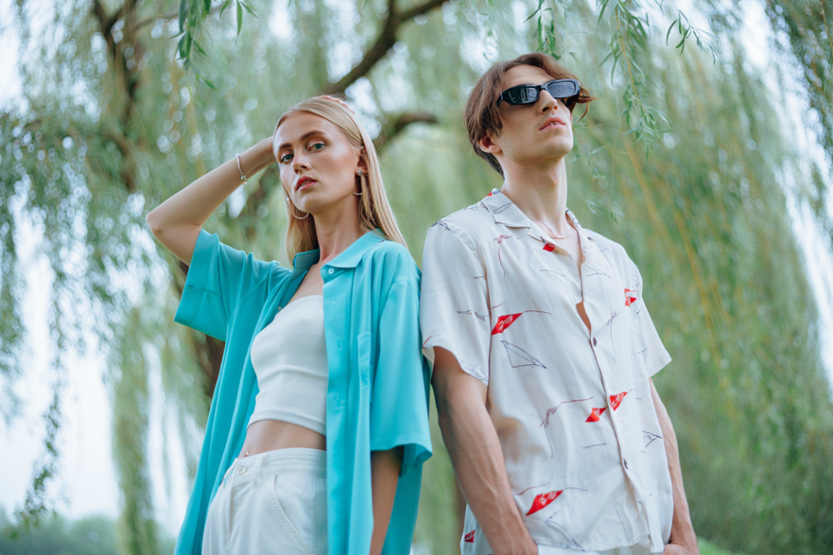 Malbon и Fabletics выпустили капсульную коллекцию одежды в гольф-эстетике