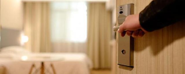 Более 30 % россиян не соблюдают правила отелей
