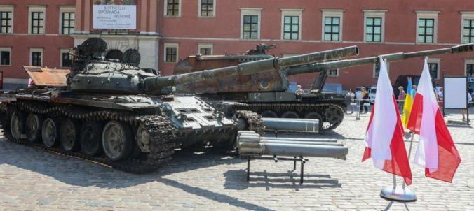 В Варшаве ВС Украины организовали выставку подбитой российской военной техники