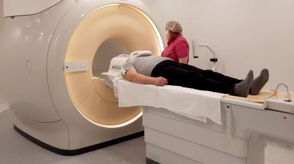 Больницу города Ардона оснастили современным томографом стоимостью 80 млн рублей