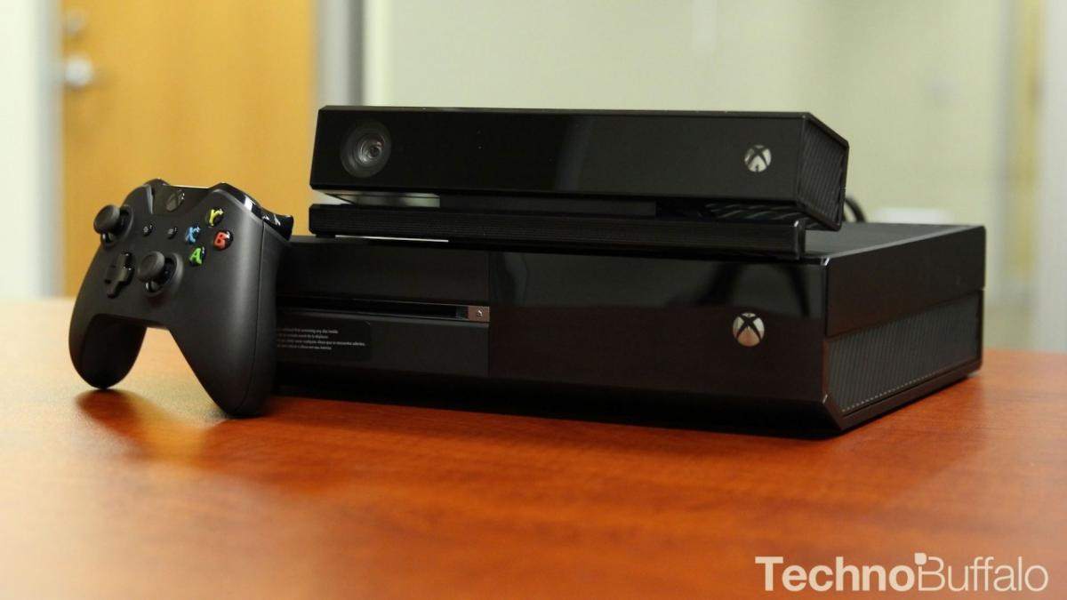 Компания Microsoft снизила цену Xbox One до $249