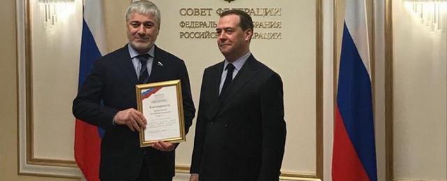 Сенатор от Чечни получил благодарность от премьер-министра России