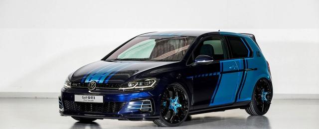 Volkswagen представил гибридную версию хэтчбека Golf GTI