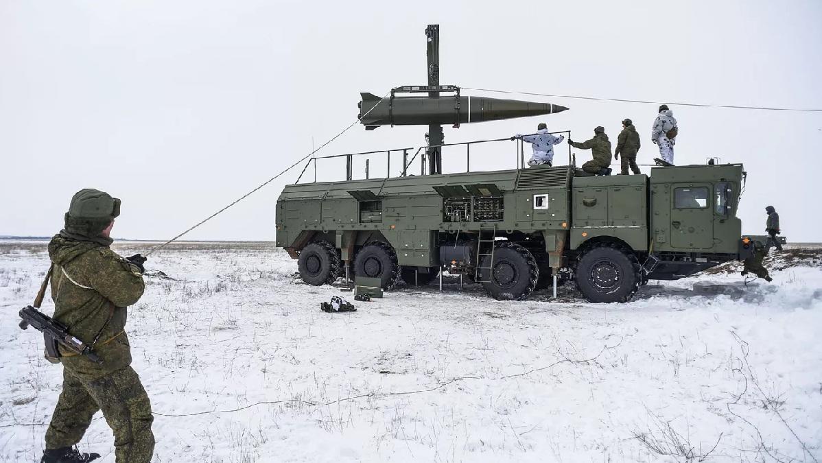 Военный эксперт Дандыкин рассказал о преимуществах ОТРК «Искандер-М»