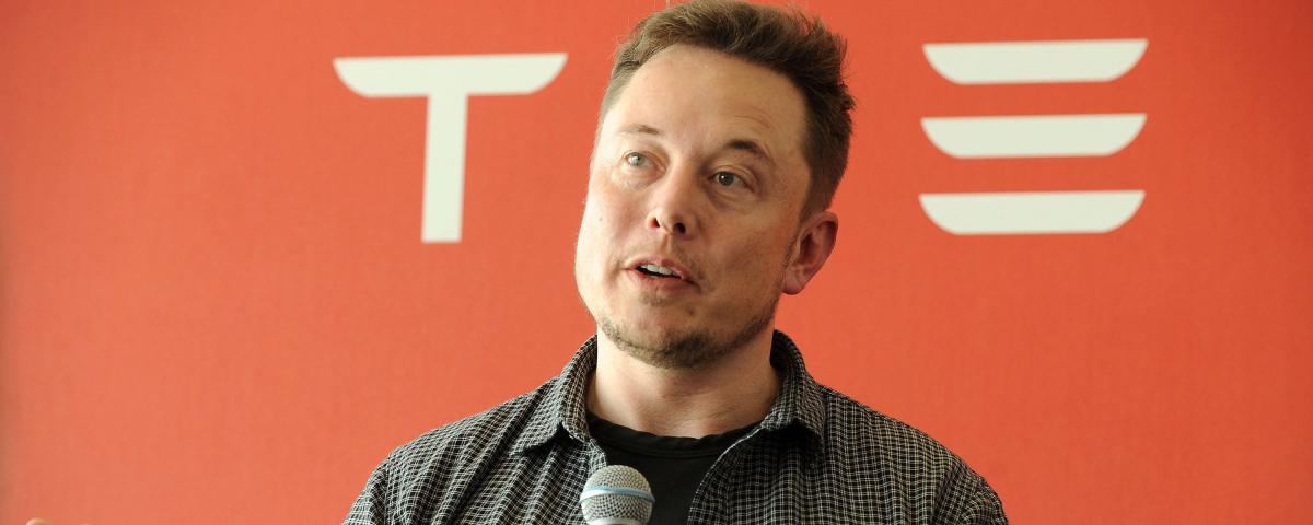 Пользователи Twitter проголосовали за продажу Илоном Маском 10% акций Tesla