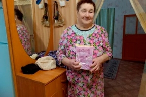 В Чувашии пожилым гражданам в преддверии 8 Марта вручили сладкие подарки от благотворителей